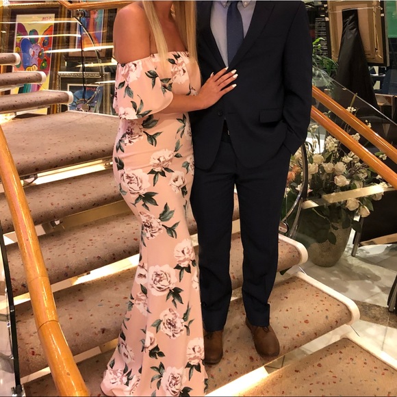 Dresses & Skirts - Floral Off the Shoulder Mermaid Maxi Dress